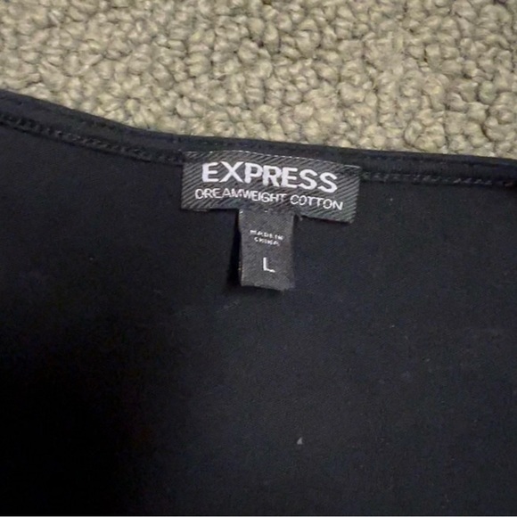 Express ruffle scoop neck top - Picture 2 of 3